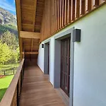 Privillage Stare - 3*
