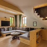 Privillage Stare - Hotell Bohinj