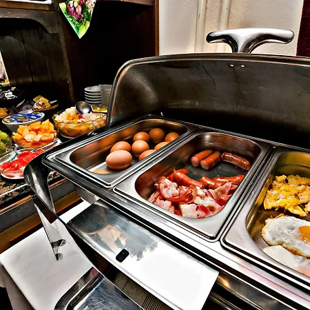 Privillage Stare - Отель 3*